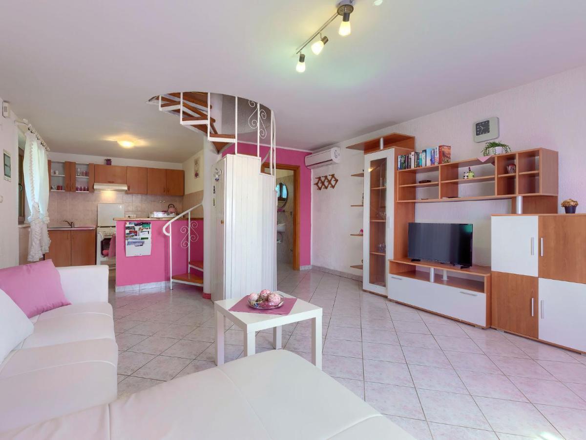Holiday Home Nikolina - Roj412 By Interhome Sveti Petar u Sumi Ngoại thất bức ảnh