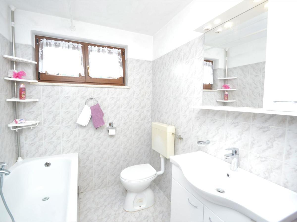 Holiday Home Nikolina - Roj412 By Interhome Sveti Petar u Sumi Ngoại thất bức ảnh